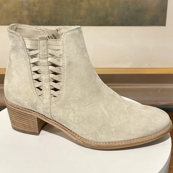 🌸PAUL GREEN🌸 Vienna Chelsea Boot Biscuit Soft Suede Size: 5UK